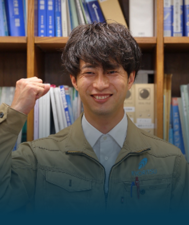 先輩インタビュー｜鈴木